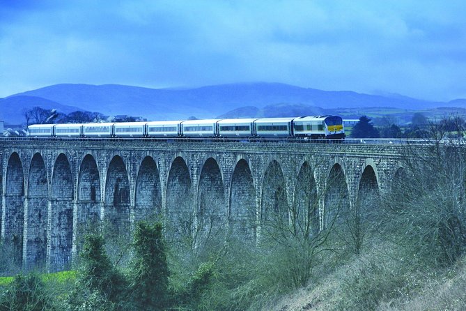 2-Day 'Game of Thrones' Rail Tour from Dublin Incl. Belfast and Giant's Causeway - Belfast: a city day with room to choose