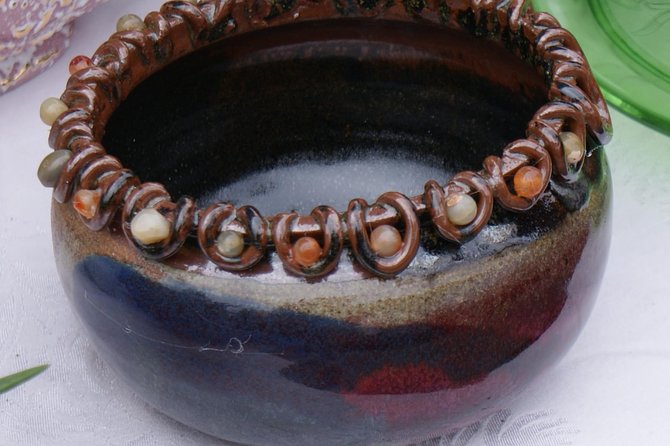 2- Hour Pottery Workshop and Studio Tour in Ojai - Five balls of clay, several chances to learn