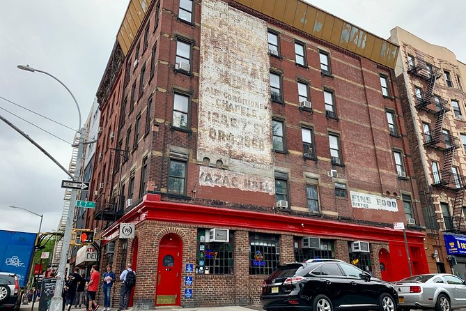 2-Hour Private East Village TV and Movie Sites Walking Tour - From When Harry Met Sally to American Psycho