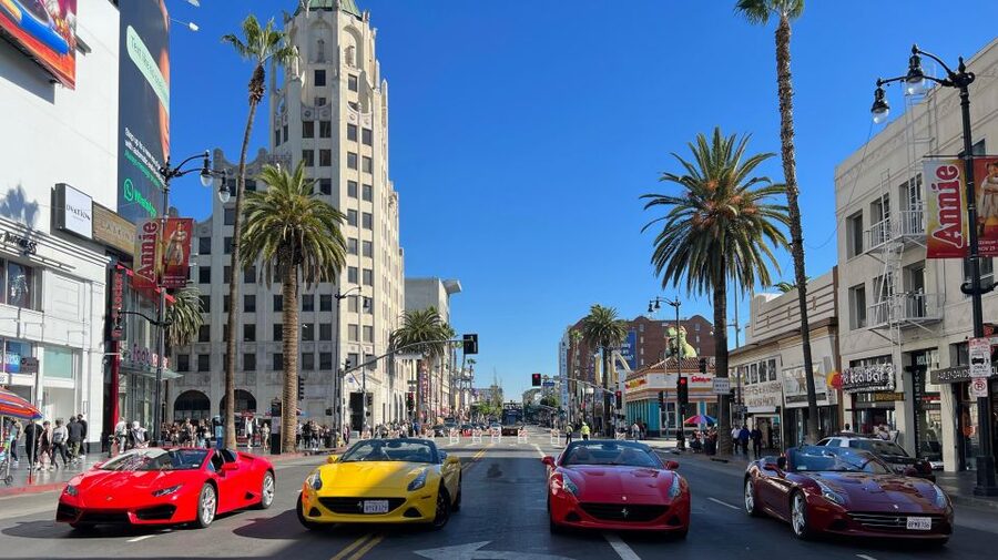 20 Min Lamborghini tour in Hollywood (Drive or be driven) - What this Lamborghini experience really offers