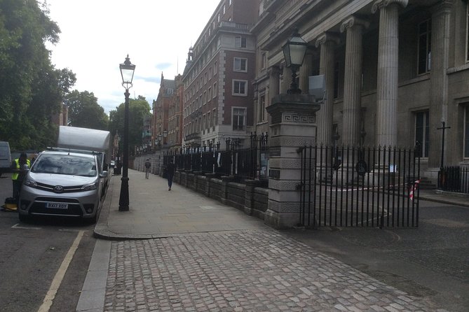 3 Hour Private Downton Abbey London Locations Walking Tour - Lincoln’s Inn Fields offers an atmospheric opening