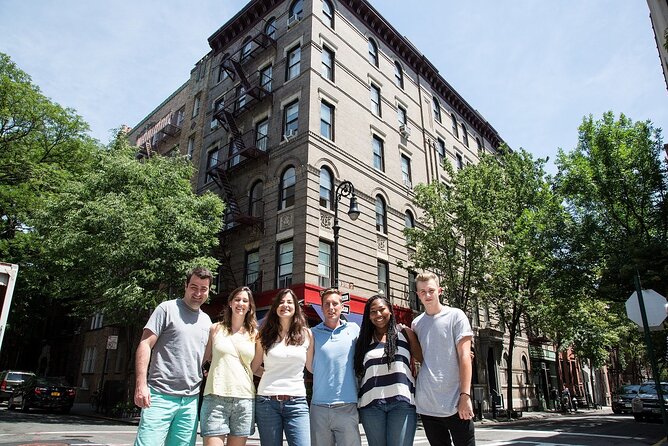 3-Hour Private NYC TV and Movie Tour - Why an actor guide changes the experience