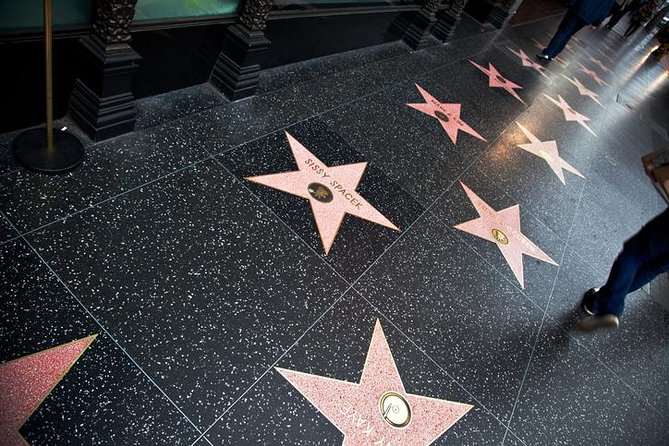 All Day LA Tour: Hollywood, Beverly Hills and Santa Monica - The coach ride: convenience with compromises