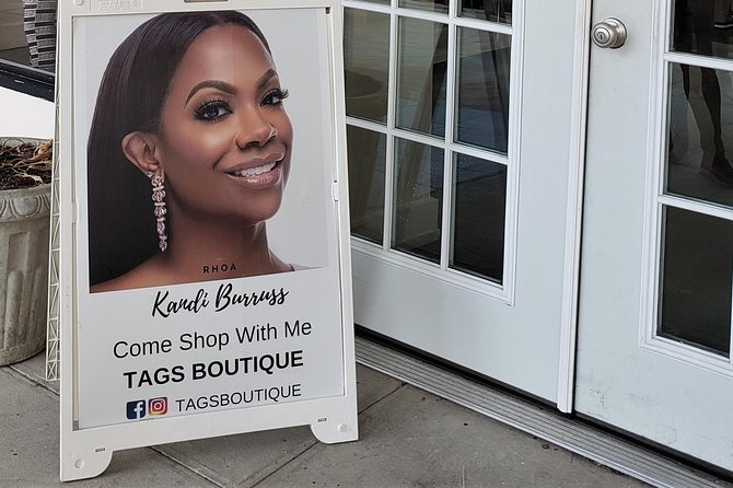 Atlanta Hip Hop House Wives and Movie Tour - Kandi’s restaurant and the Frost photo stop