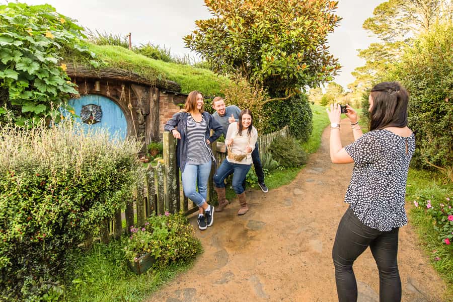 Auckland: Hobbiton Movie Set Tour with Lunch - Walking through Hobbiton’s famous doors