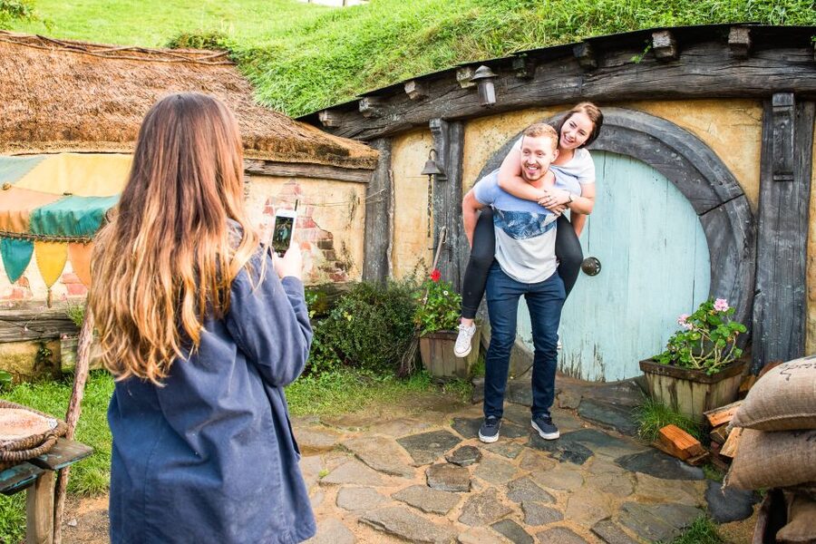 Auckland: Hobbiton Movie Set Tour with Lunch - What $245 buys you