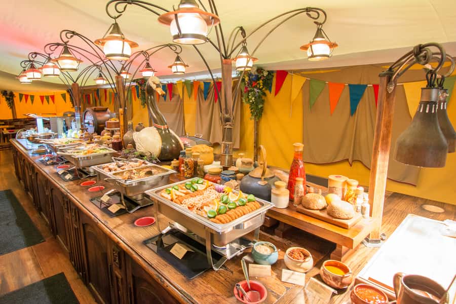 Auckland: Hobbiton Movie Set Tour with Lunch - Who will enjoy this day most