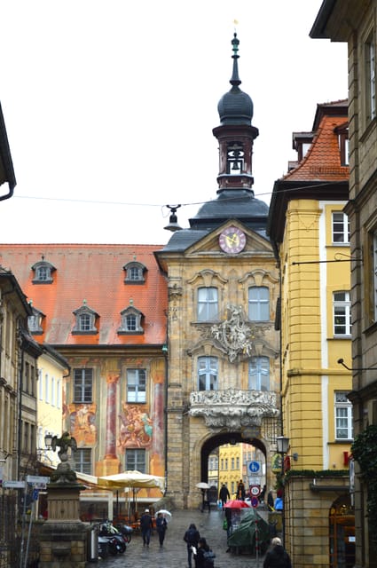 Bamberg: Where Hollywood dreams and movies are born - Schlenkerla and the route toward Domplatz