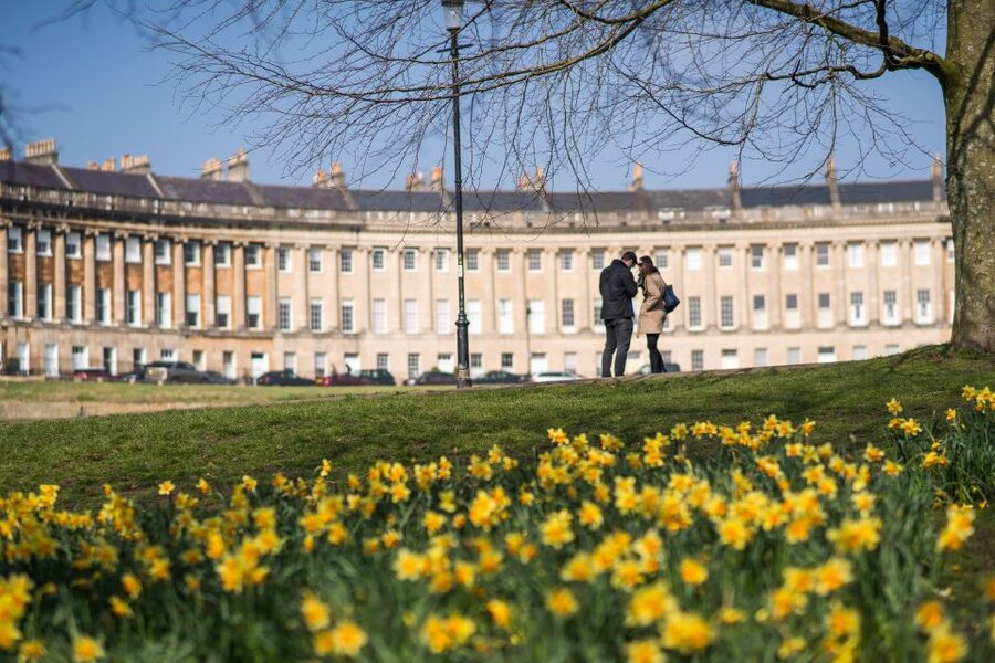 Bath: Bridgerton Filming Locations Walking Tour with Music - Guildhall and Bath’s grand public rooms