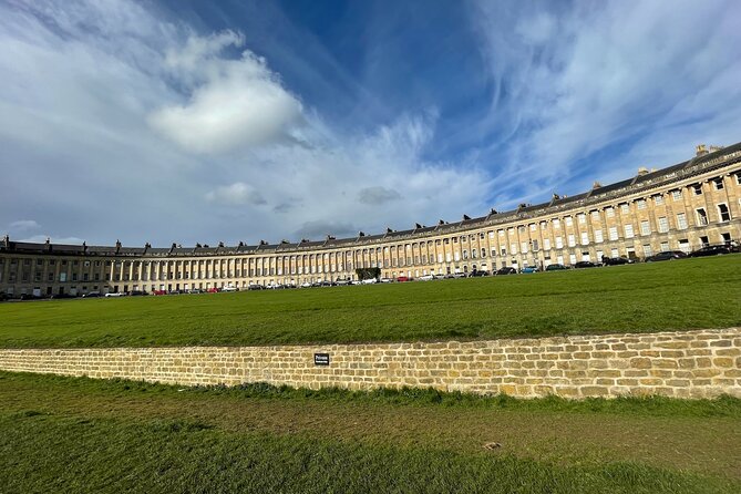 Bath Bridgerton walking tour of filming location with Mobile App - Finding the ball locations