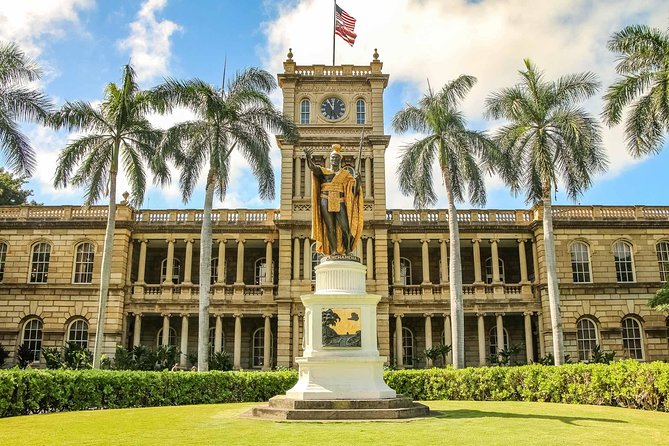 Best Of Oahu: Private Tour with Movie and Boat Tour USS Arizona Memorial - What the Guides Add to the Experience