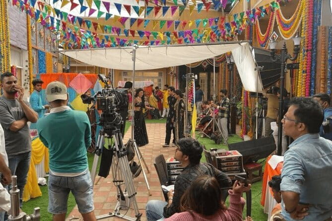 Bollywood Group Cruise Studio Tour - Why Mumbai is the right place for a Bollywood studio visit