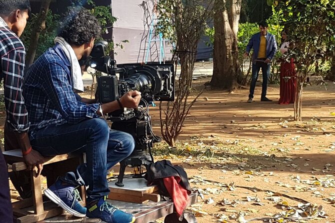 Bollywood Studio Tour experience - Guides, drivers, and the private format
