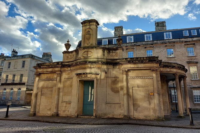 Bridgerton Film Locations - Bath - Private Walking Tour - No. 1 Royal Crescent and Bath’s grandest view