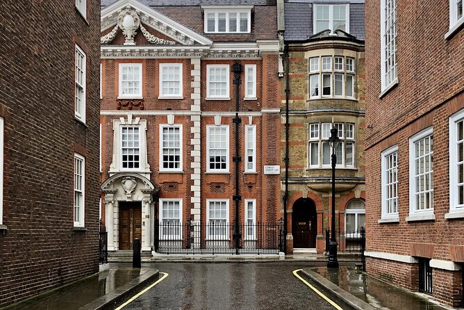 Bridgerton Tour in London - Grosvenor Square and London in 1813