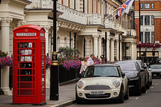 Bridgerton Tour in London - Starting at 140 Park Lane near Marble Arch