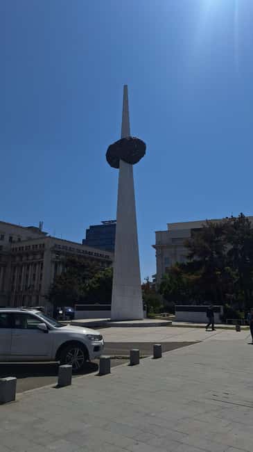 Bucharest Photo Walk - Instagram&Cinematic Spots in 3 hours - Revolution Square and the city’s political story