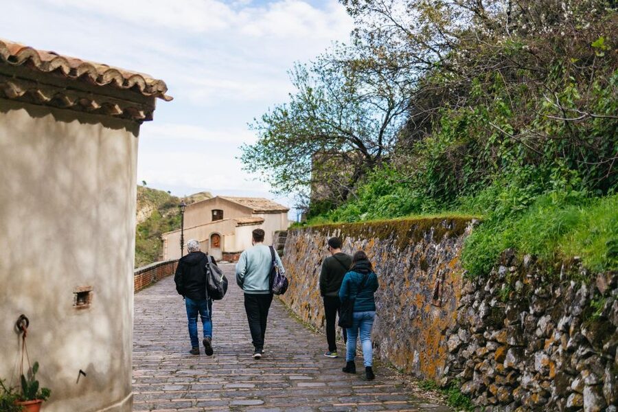 Catania/Taormina: The Godfather Filming Locations Tour - The guides are a major part of the value