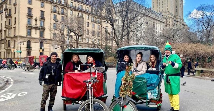 Central Park Movie Locations & Celebrity Homes Tour - Celebrity homes around the park