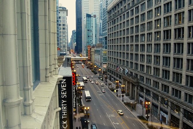 Chicago Gangsters and Movies Tour - River North, secret tunnels, and John Dillinger
