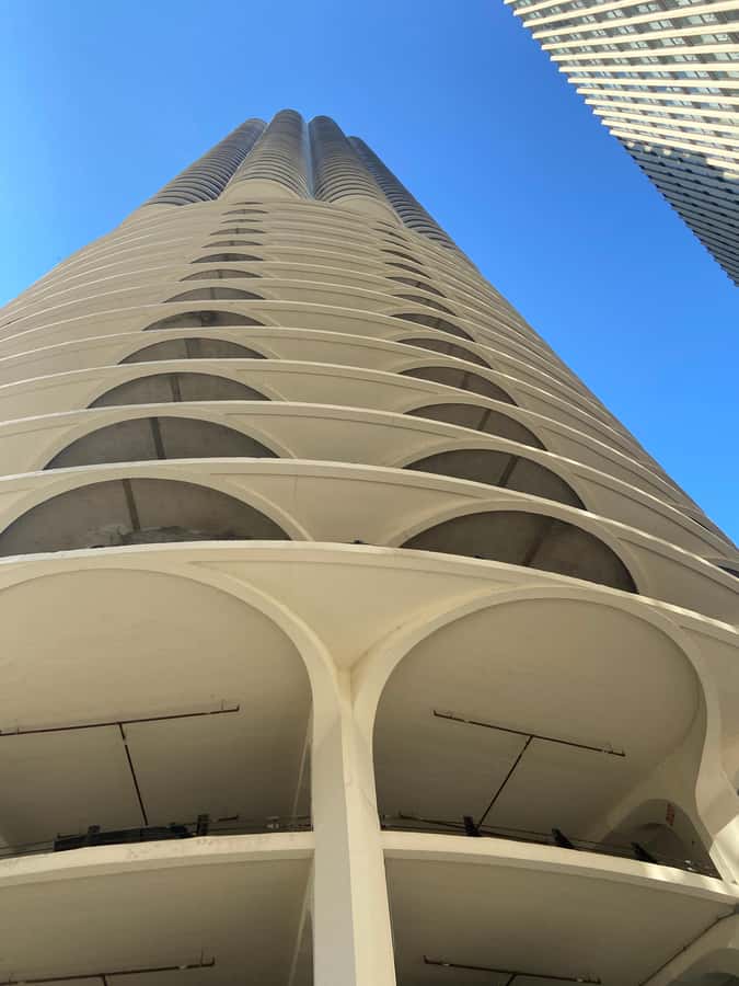 Chicago: Mobsters and Movies Walking Tour - What the $35 price delivers