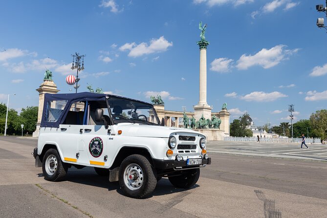 Cinematic Virtual Reality City Tour in a Russian Jeep - Key points to know before you book