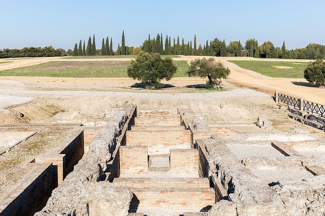 City of Italica and Game of Thrones - Lola’s style: stories first, facts kept clear
