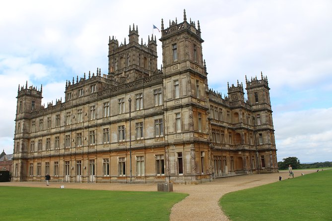 Downton Abbey and Village Small Group Tour from London - Who will enjoy this most?