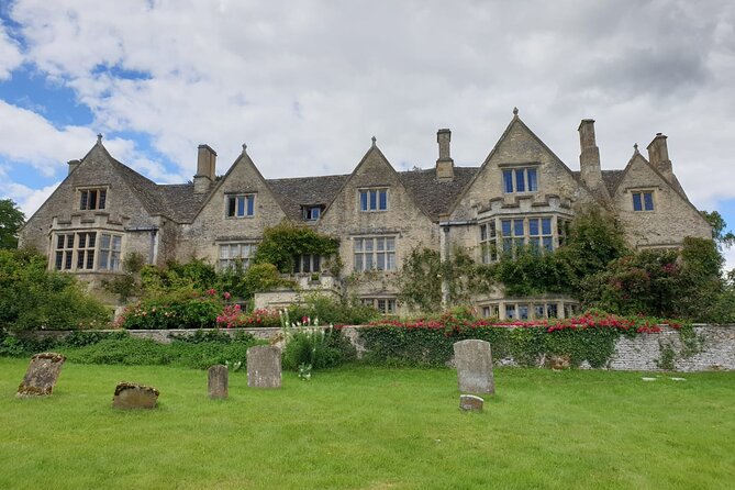 Downton Abbey Day in the Cotswolds from Oxford Private Tour - Swinbrook and a touch of Bridget Jones