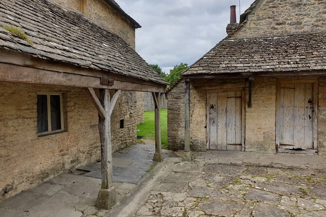 Downton Abbey Day in the Cotswolds from Oxford Private Tour - The one-hour ride from Oxford
