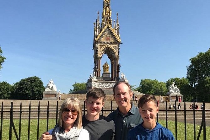 Downton Abbey London Filming Locations: Private Half-Day Tour - What this private Downton Abbey tour actually offers