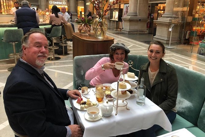 Downton Abbey London Filming Locations: Private Half-Day Tour - St. James’s and Piccadilly reveal the Grantham family in town