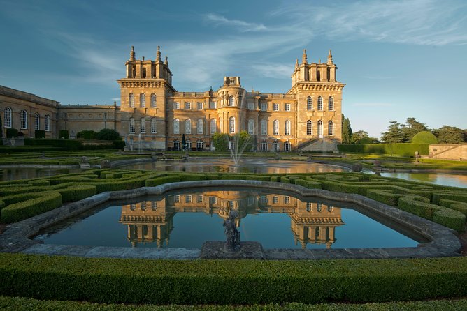 Downton Abbey sites, Cotswolds and Blenheim Palace from London - Who will enjoy this day most?