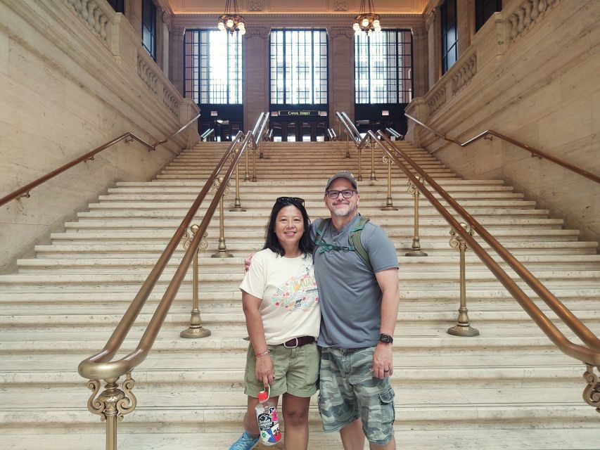 Downtown Chicago TV & Movie Filming Locations Walking Tour - The Bear and newer Chicago screen stories
