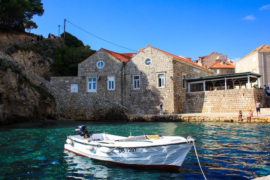 Dubrovnik: 2h Private Game of Thrones Walking Tour - Meeting at Amerling Fountain outside Pile Gate