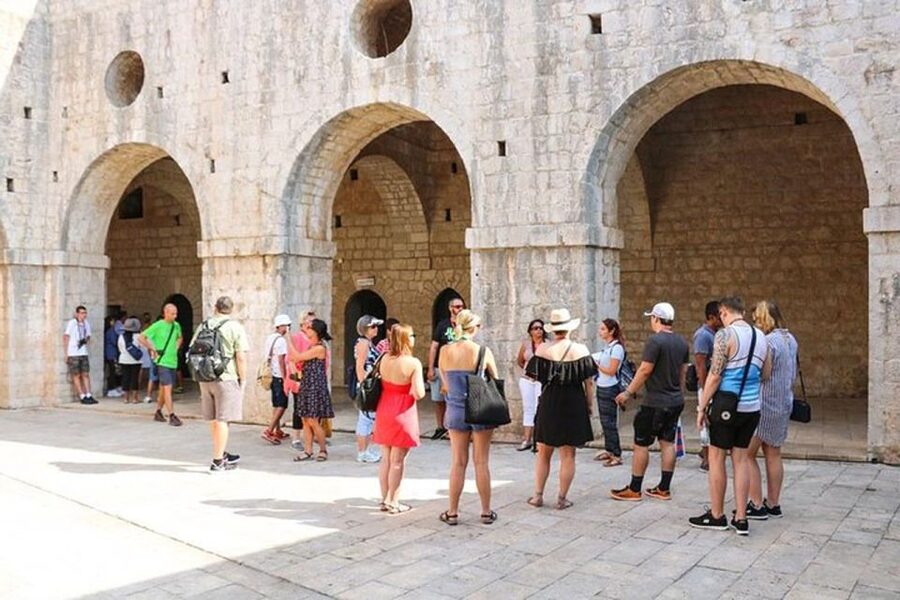 Dubrovnik: Game of Thrones and City Walls Walking Tour - Timing, comfort, and what to bring