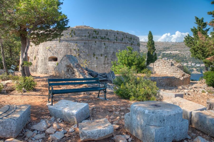 Dubrovnik: Game of Thrones Tour & Optional Lokrum Island - Old Port and the ten-minute ferry to Lokrum