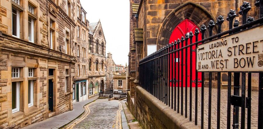 Edinburgh: Guided Harry Potter Tour in French - Key points to know before you book