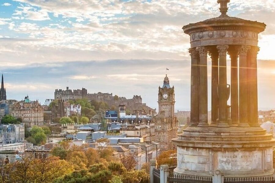 Edinburgh: Harry Potter Guided Private Walking Tour - The Balmoral and Rowling’s Edinburgh
