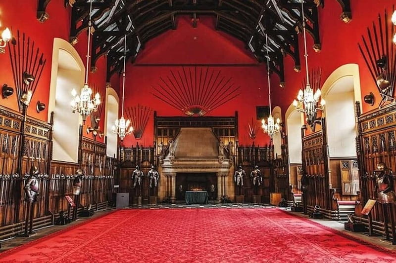 Edinburgh: Harry Potter Private Tour with Edinburgh Castle - Waverley Station and Old College
