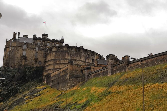 Edinburgh Harry Potter Self-Guided Private Tour - Victoria Street, Diagon Alley, and the best photo stops