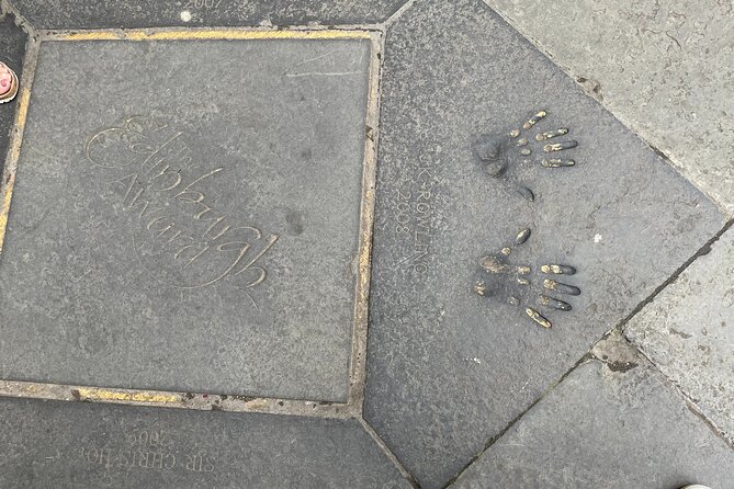 Edinburgh Harry Potter Self Guided Tour for Muggles - Lawnmarket adds local stories to the route