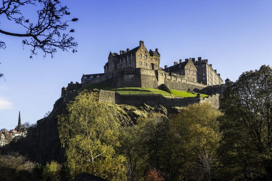 Edinburgh: Harry Potter Wizard Walking Tour, Kids Join Free - Old College and the university connection