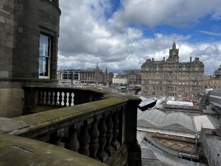 Edinburgh: Harry Potter Wizard Walking Tour, Kids Join Free - Waverley Station and the city’s literary setting