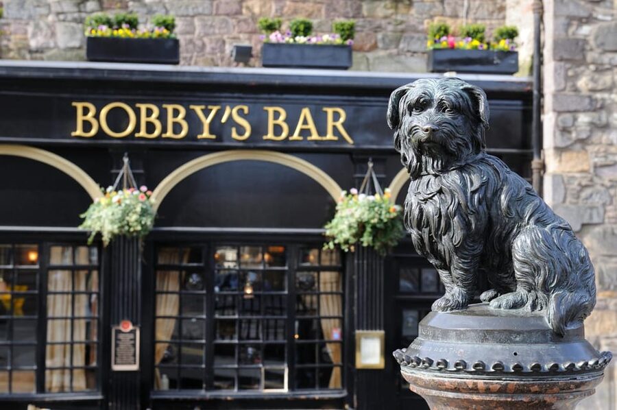 Edinburgh - Magical Harry Potter Highlights & Wizards Tour - Meeting at The Balmoral on Princes Street