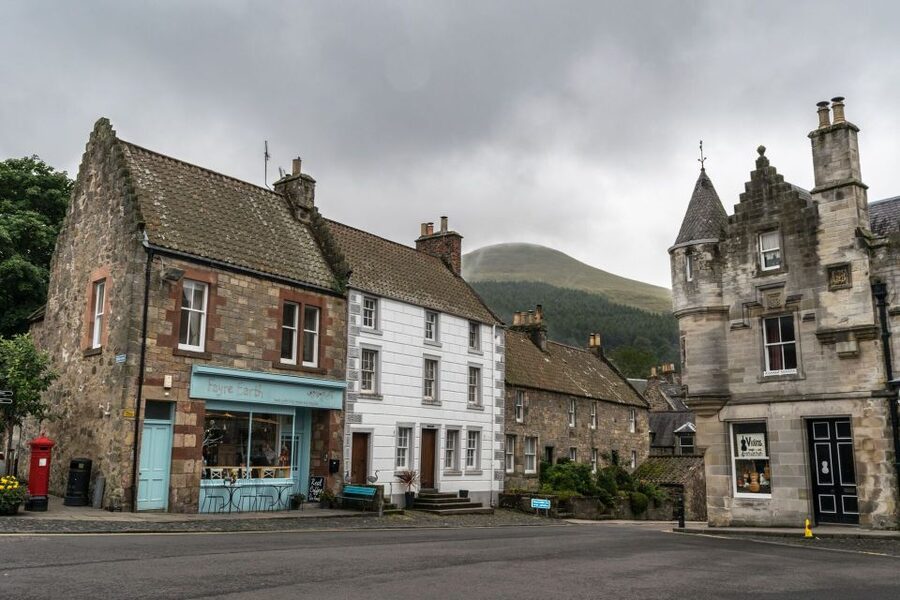 Edinburgh: "Outlander" Filming Locations Guided Tour - The Forth Bridges and the ride home