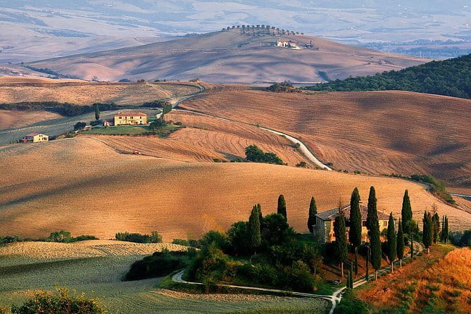 Exclusive Val d'Orcia Tour from Florence - A cinematic universe - Key points at a glance