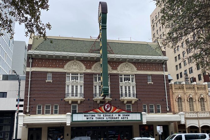 Film Locations & Movie Trivia In Downtown Austin - Walking 6th Street before the stars arrived