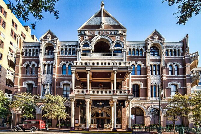 Film Locations & Movie Trivia In Downtown Austin - Starting at the Texas Capitol