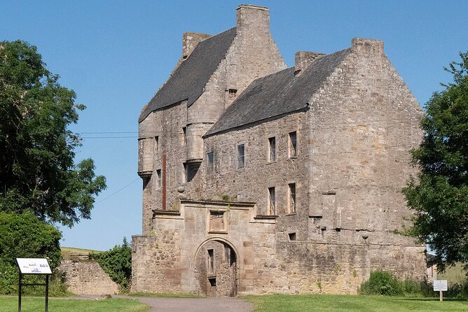 Five Outlander locations , Outlander film locations tour - Timing, comfort, and the small print